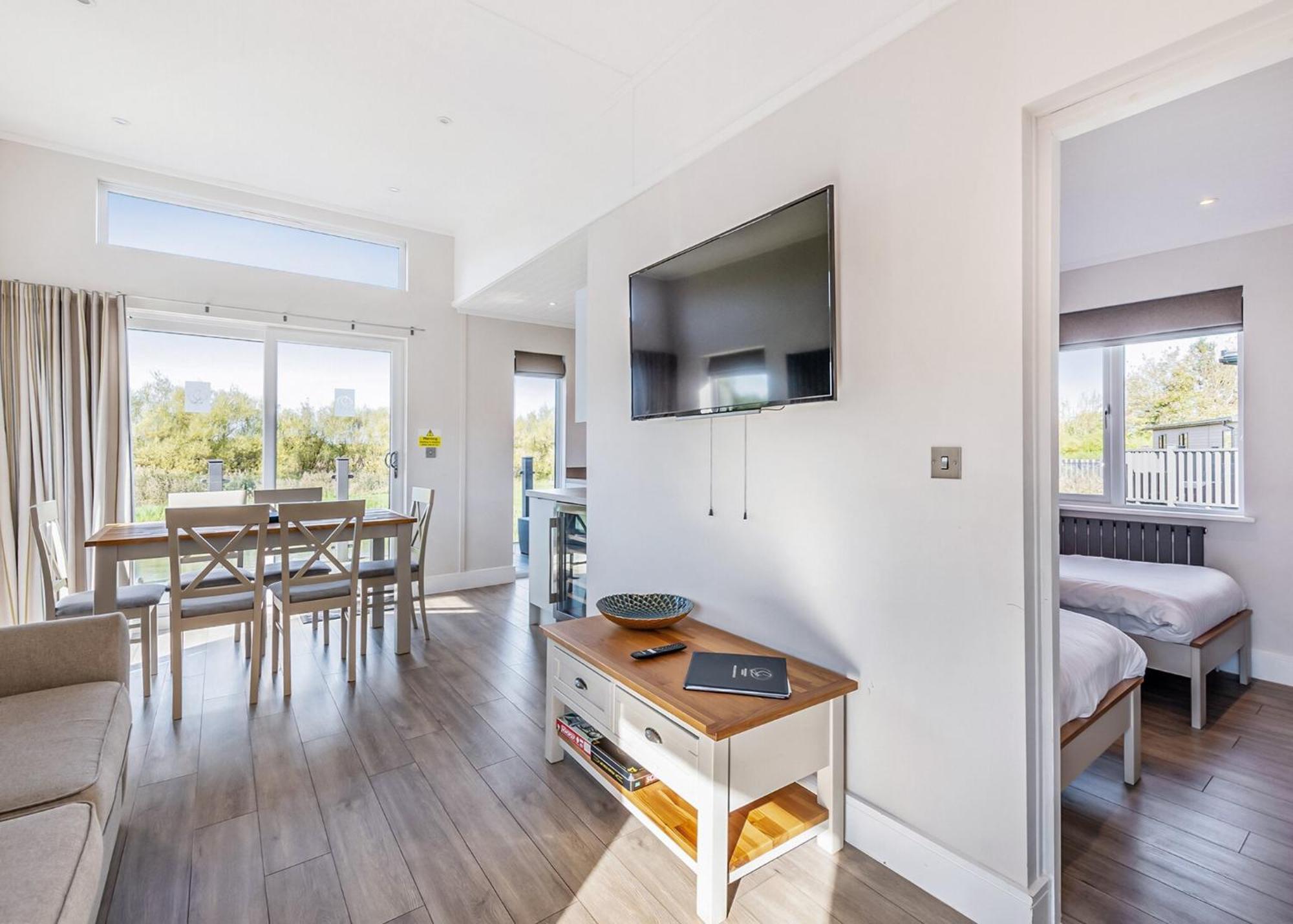 Waterside Hambleton Lakeside Lodges Poulton-le-Fylde Dış mekan fotoğraf