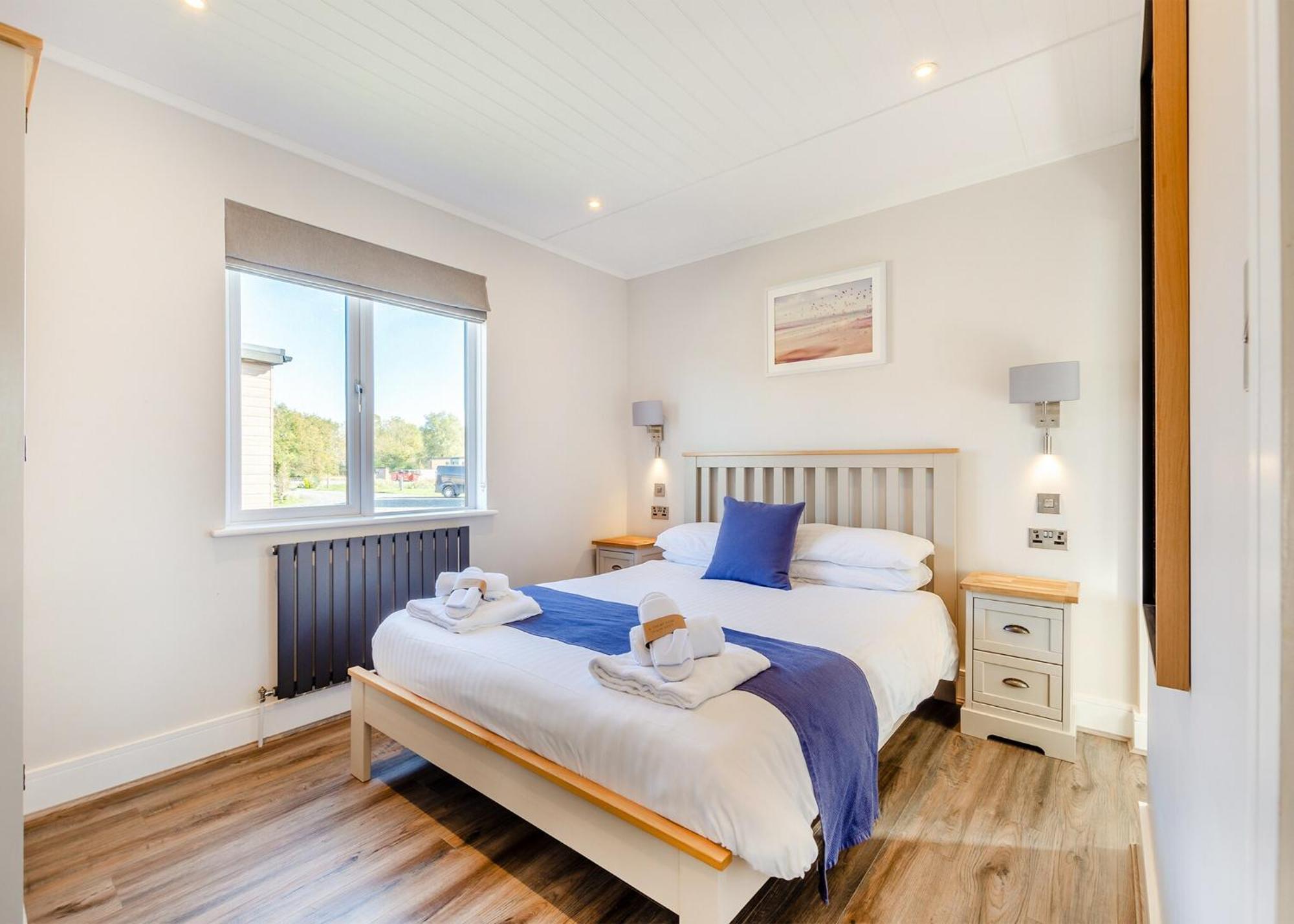 Waterside Hambleton Lakeside Lodges Poulton-le-Fylde Oda fotoğraf